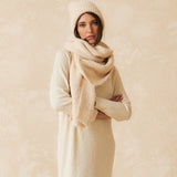 Indi & Cold Scarf/ Crudo