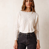 Indi & Cold Embroidered L/S Top / White