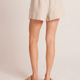 Bella Dahl Pleated Linen Shorts / Sand