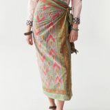 Maison Hotel Byron Pareo / Green Day