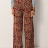 Maison Hotel Jimmy Pant - Johnny Walker