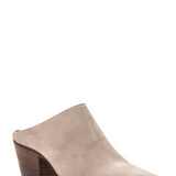 Estilo Emporio Suede Seine Mule / Sand
