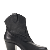 Estilo Emporio Cavalier Boot / Black Leather