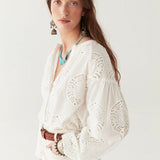 Maison Hotel Margaret Blouse / Off White