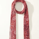 Maison Hotel Allan Scarf / Red Mirage