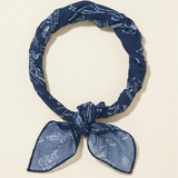 Maison Hotel Allan Scarf / Indigo